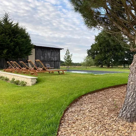 Lucatum - Domaine D'exception Avec Piscine Tatil Evi Gaillan-en-Médoc